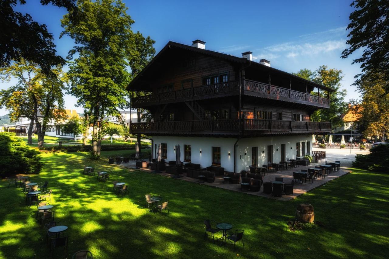 Dworzysko Hotel Szczawno-Zdroj Exterior photo